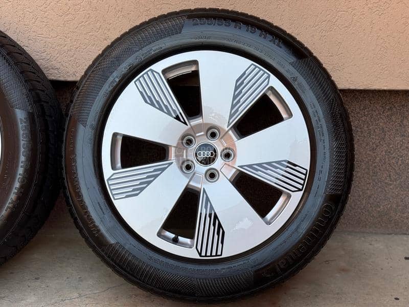 Aluminijumske felne Audi e tron 19" 5 x 112