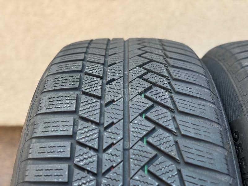 Continental 255/55 R19 Zimska