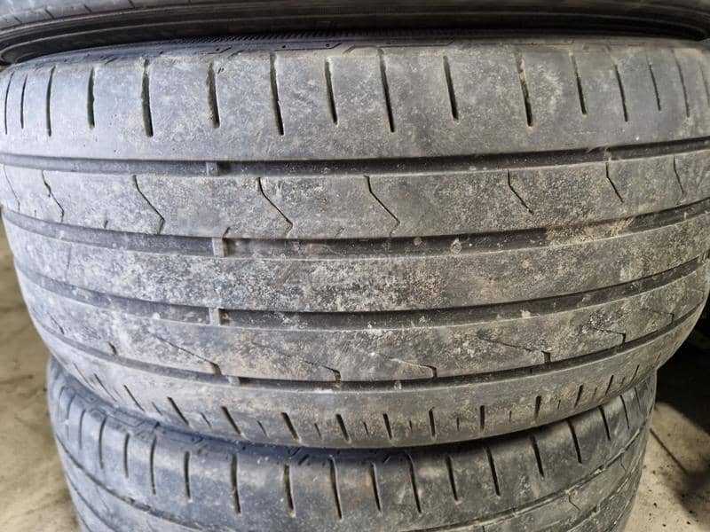 Hankook 245/45 R18 Letnja