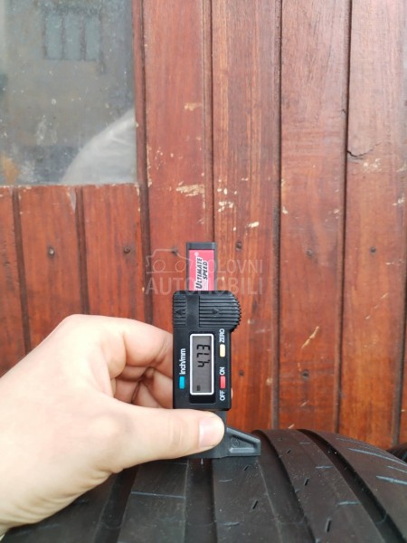 Pirelli 215/45 R18 Letnja