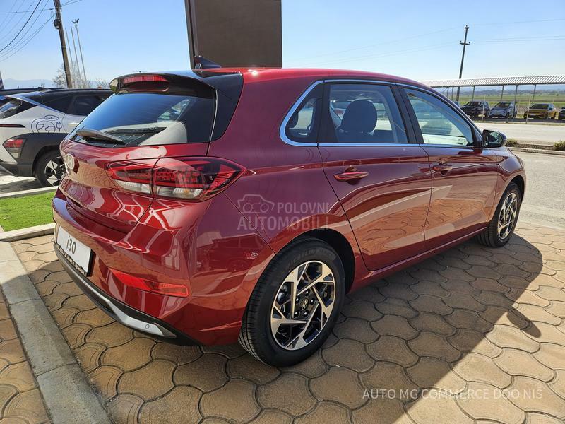 Hyundai i30 1.5 DPI BESKAMATNO