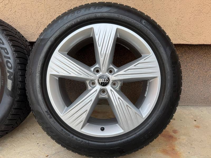 Aluminijumske felne Audi Q4 E tron 19" 5 x 112