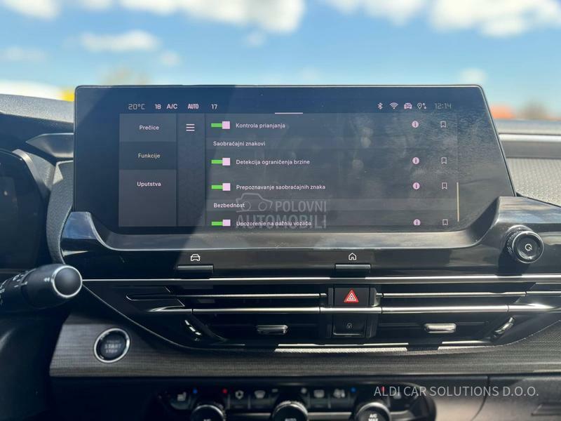 Citroen C5X Shine/180hp