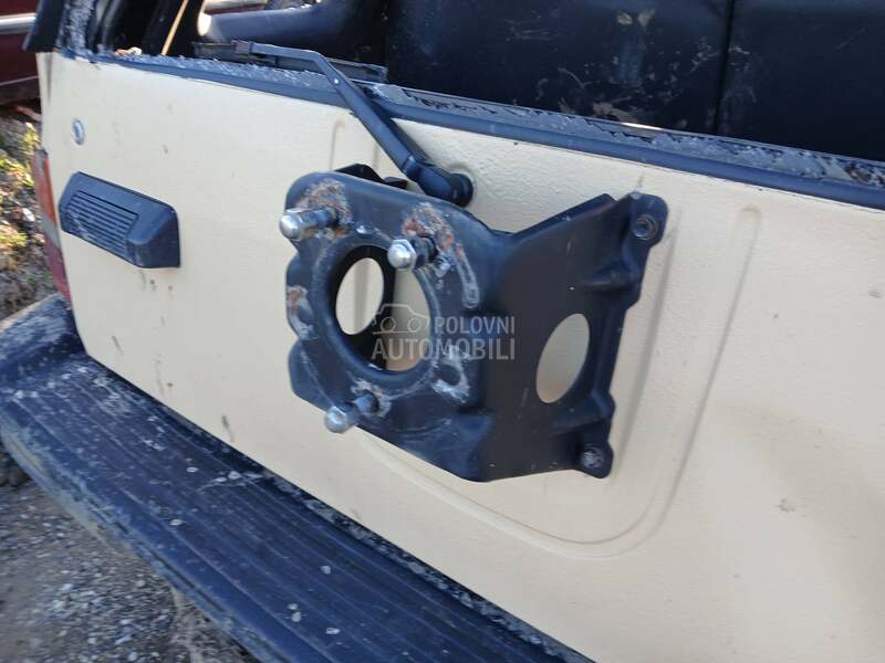 Suzuki Vitara -  kompletan auto u delovima