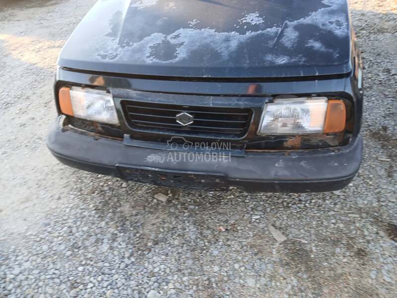 Suzuki Vitara -  kompletan auto u delovima