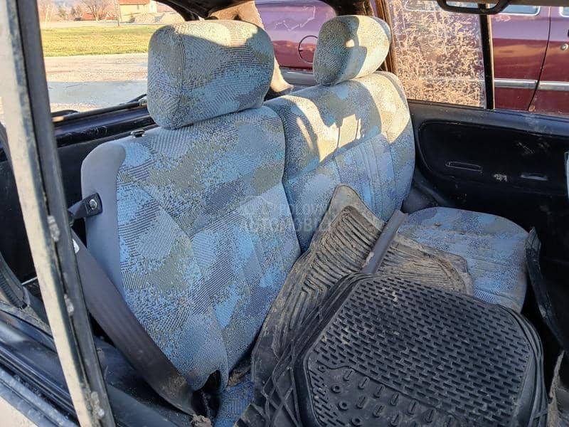 Suzuki Vitara -  kompletan auto u delovima