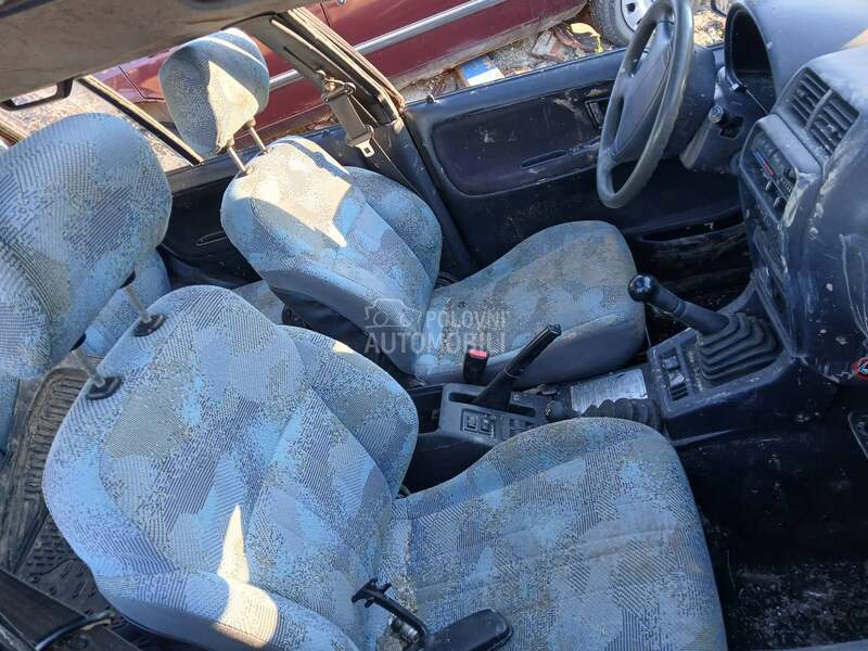 Suzuki Vitara -  kompletan auto u delovima