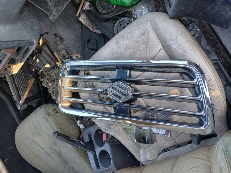 Suzuki Vitara -  kompletan auto u delovima