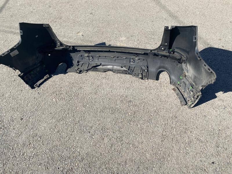 Prednji i zadnji branik