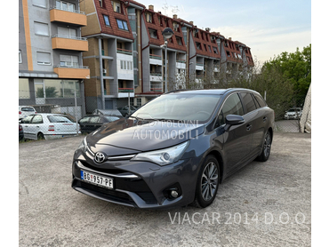 Toyota Avensis 2.0 D-4D NAV/KAMERA