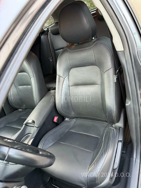 Toyota Avensis 2.0 D-4D NAV/KAMERA