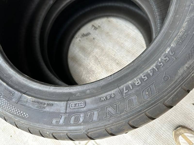 Dunlop 255/45 R17 Letnja