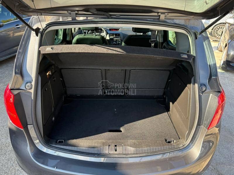 Opel Meriva NOV