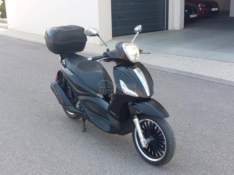 Piaggio Beverly 300