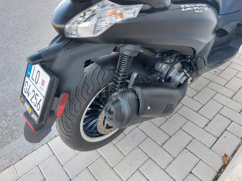 Piaggio Beverly 300