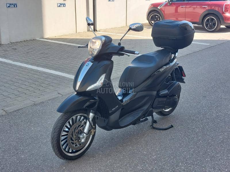 Piaggio Beverly 300