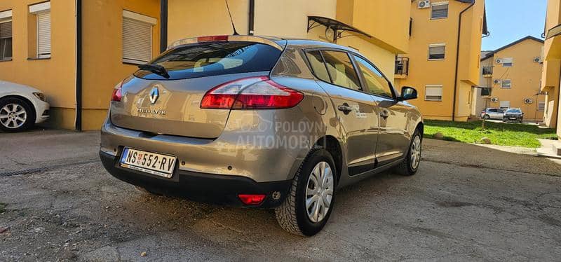 Renault Megane 1.6 16V GENERATION