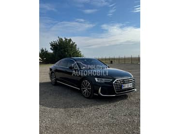 Audi S8 