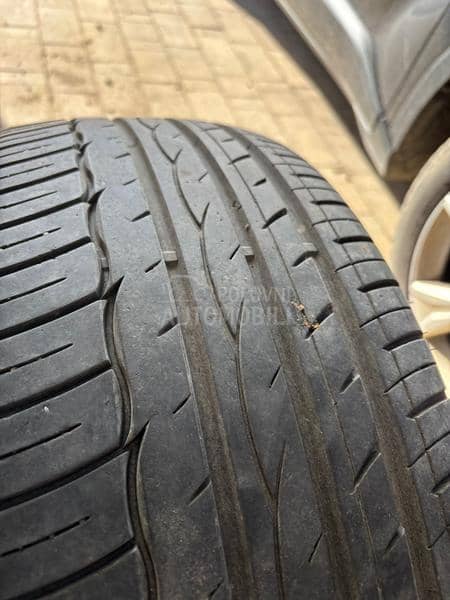 Comforser 225/55 R17 Zimska