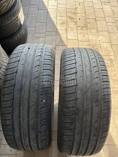 Comforser 225/55 R17 Zimska