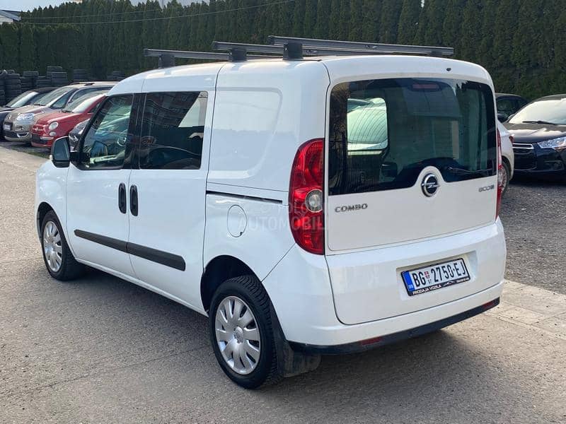 Opel Combo 1,3 mjtd dupla vrata