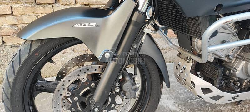 Suzuki dl 650 ABS vstrom v strom
