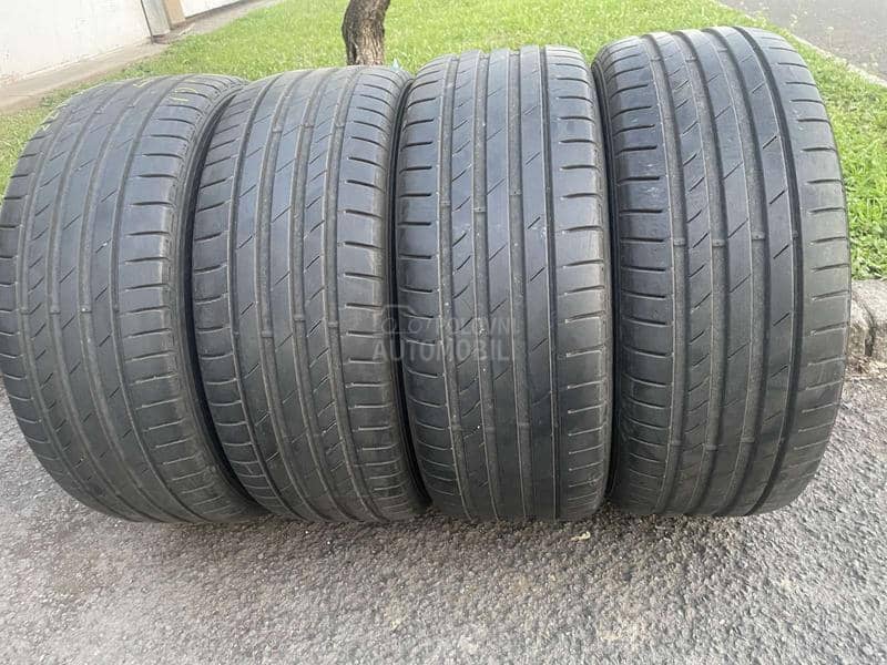Kumho 225/50 R17 Letnja