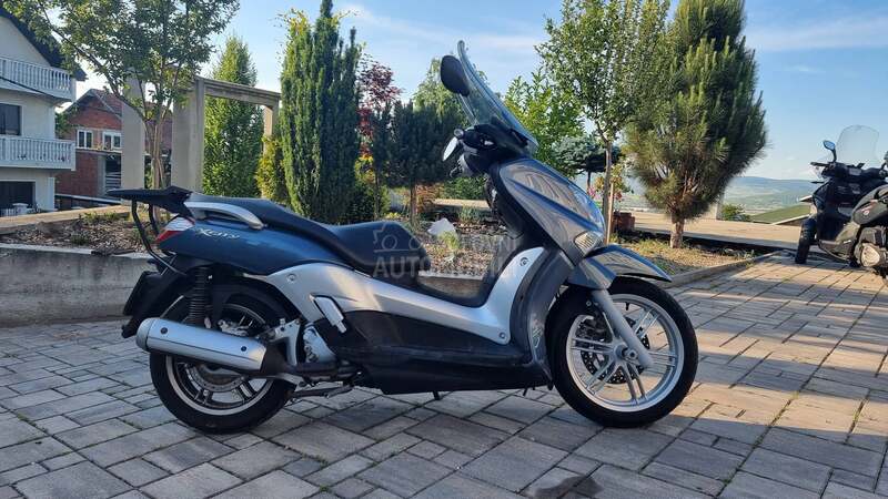 Yamaha XCity VP 250
