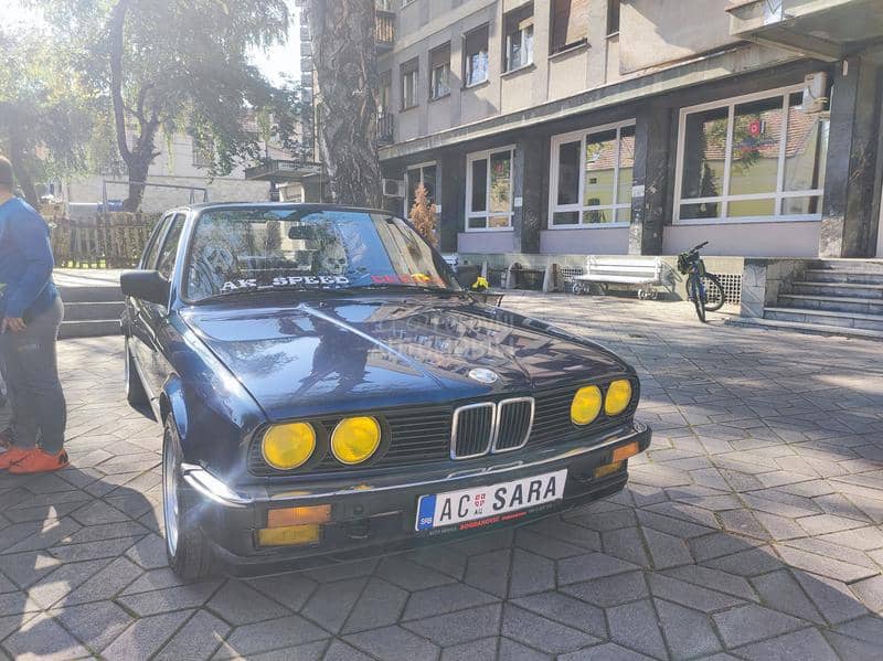 BMW 318 