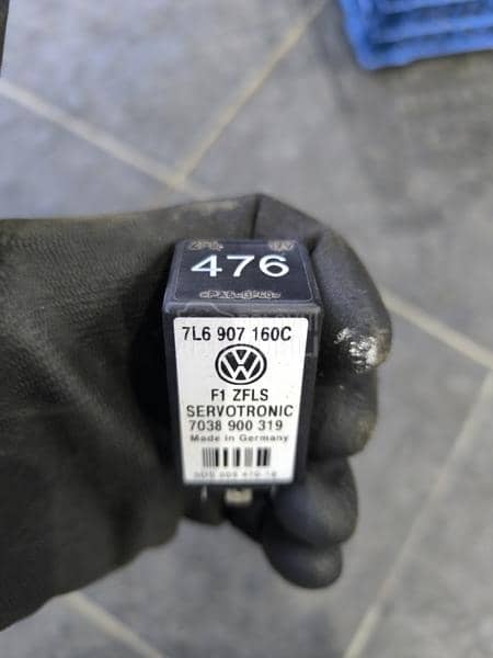 Servotronic relej 476