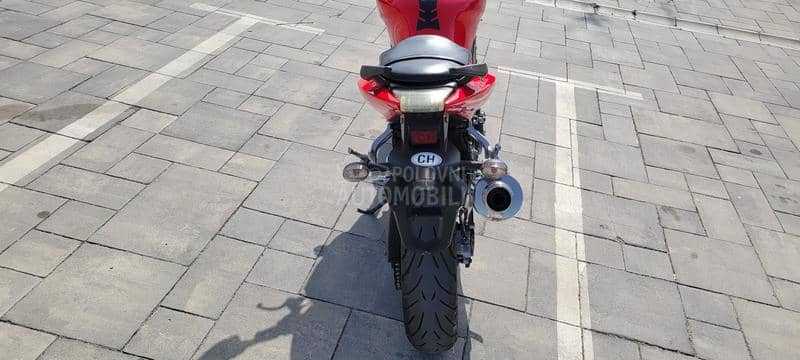 Hyosung GT 650