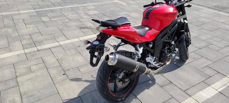 Hyosung GT 650