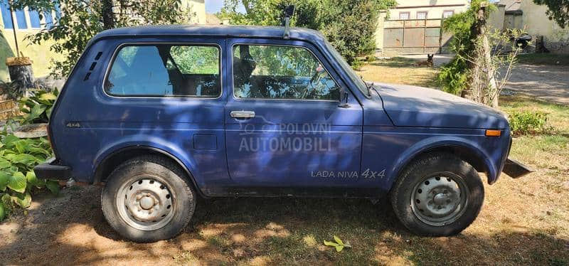 Lada Niva 
