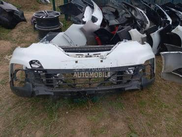 Branik za Renault Captur