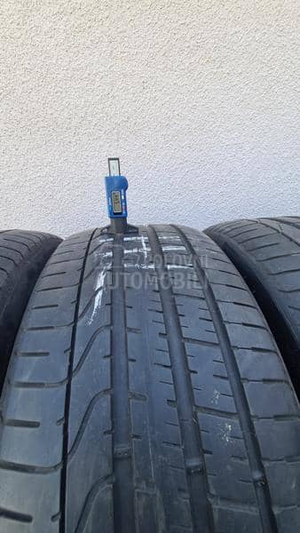 Pirelli 285/40 R22 Letnja