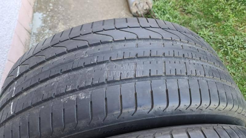 Pirelli 285/40 R22 Letnja