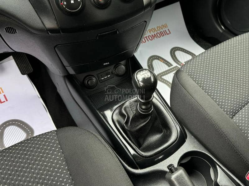 Hyundai i30 1.4 B
