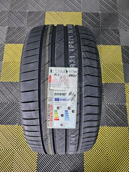 Kumho 295/35 R21 Letnja