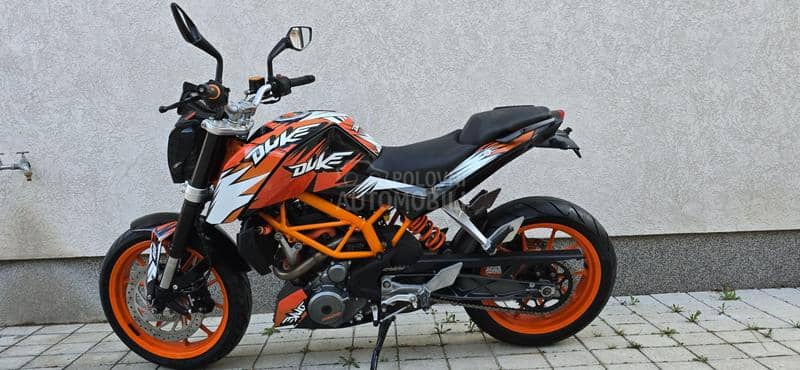 KTM 390 Duke 390