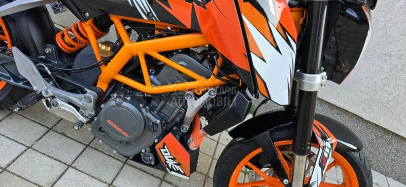 KTM 390 Duke 390