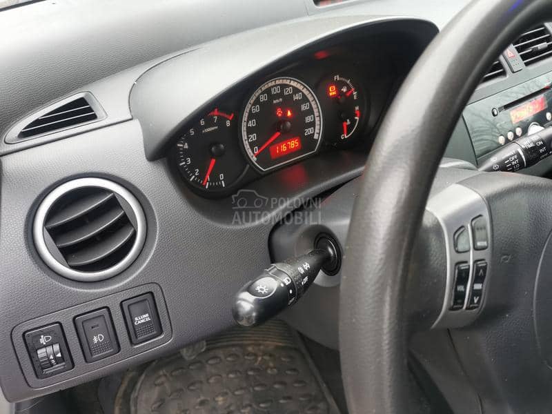 Suzuki Swift vvti