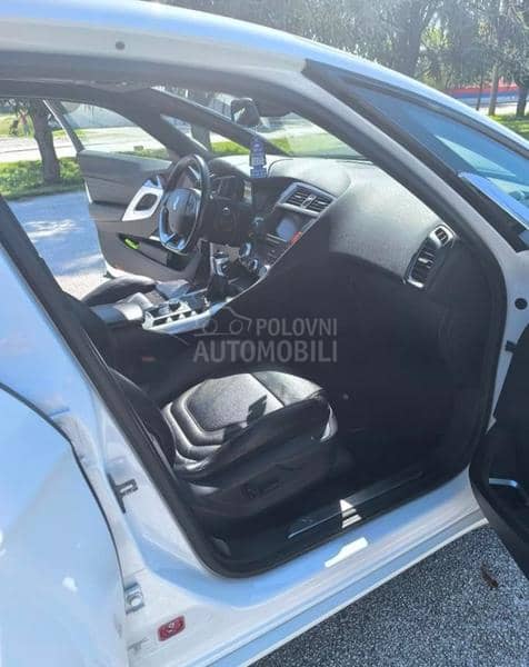 Citroen DS5 1.6 THP 200