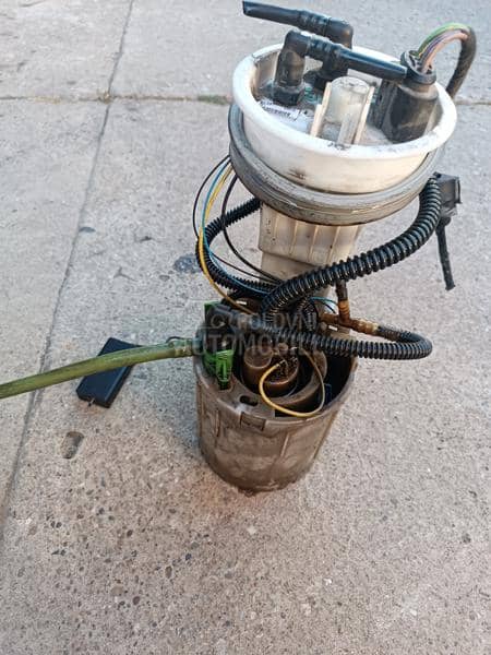 a4 b7 pumpa goriva