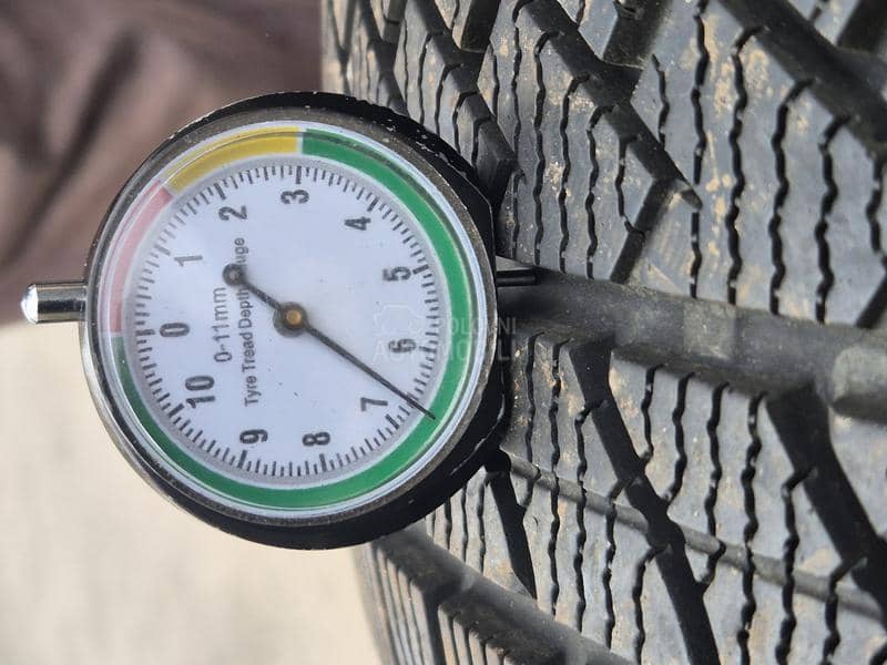 Goodride 225/45 R18 Zimska