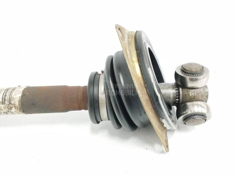 Poluosovina leva 2.2dCi