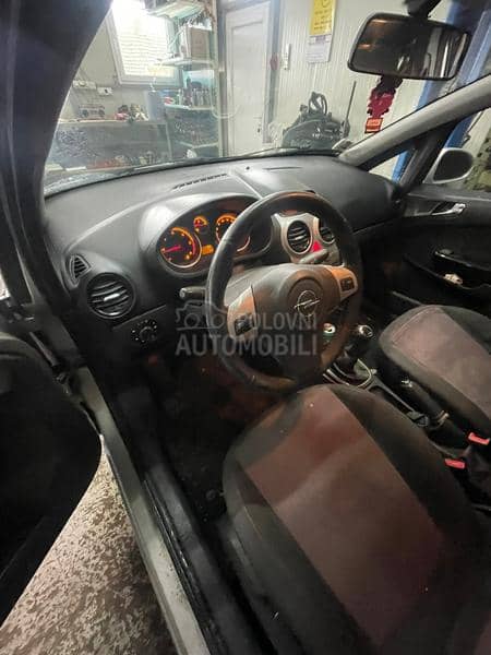 Opel Corsa D 1.3cdt 2008. god. -  kompletan auto u delovima