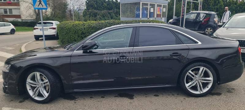 Audi A8 S Line