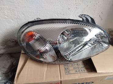 desni far za Daewoo Lanos od 2003. do 2005. god.