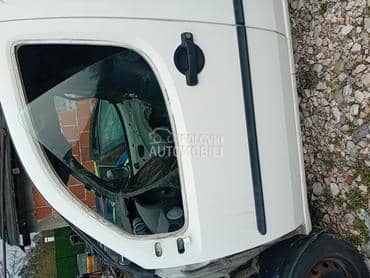 vrata bela za Fiat Doblo