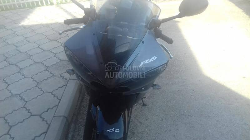 Yamaha YZF R6